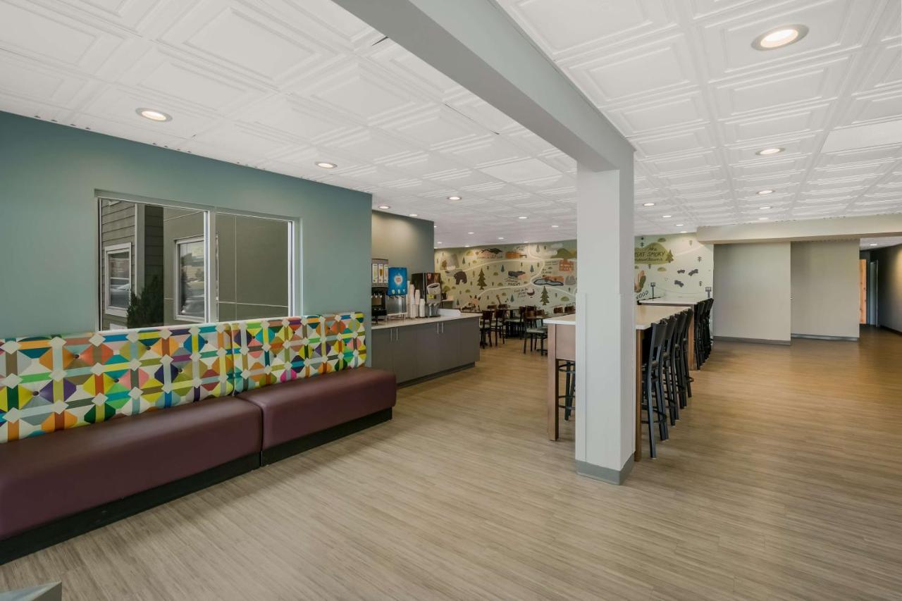 Surestay Plus Hotel By Best Western Sevierville Bagian luar foto