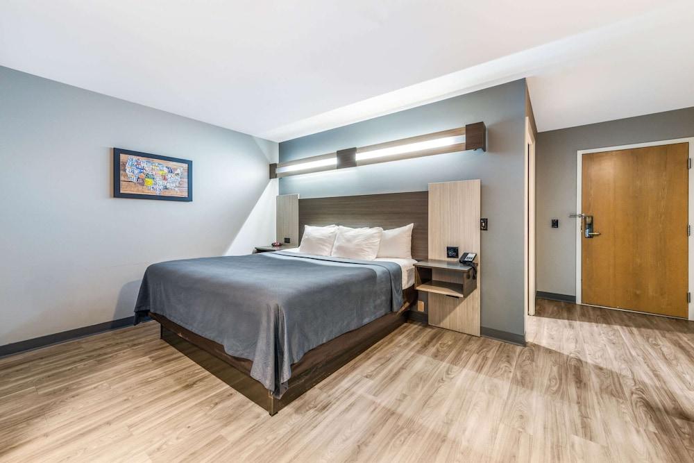 Surestay Plus Hotel By Best Western Sevierville Bagian luar foto