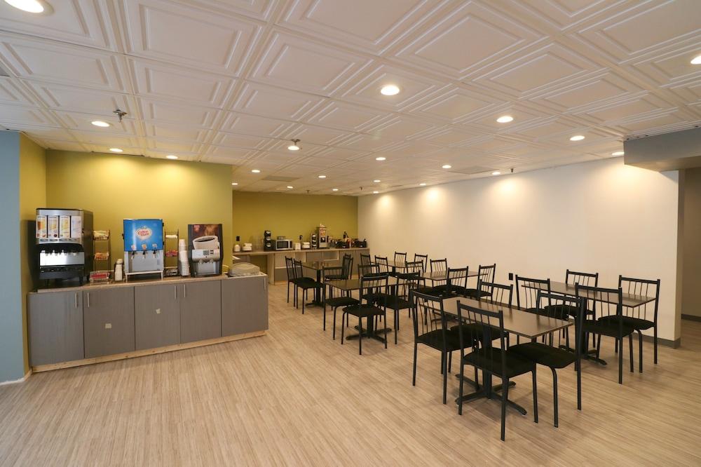 Surestay Plus Hotel By Best Western Sevierville Bagian luar foto