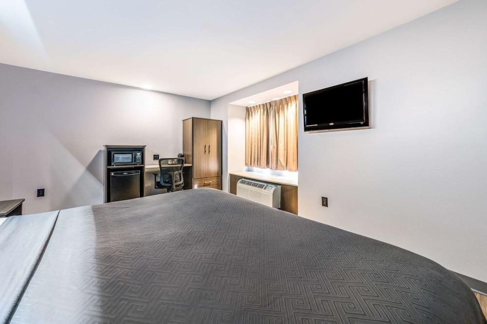 Surestay Plus Hotel By Best Western Sevierville Bagian luar foto