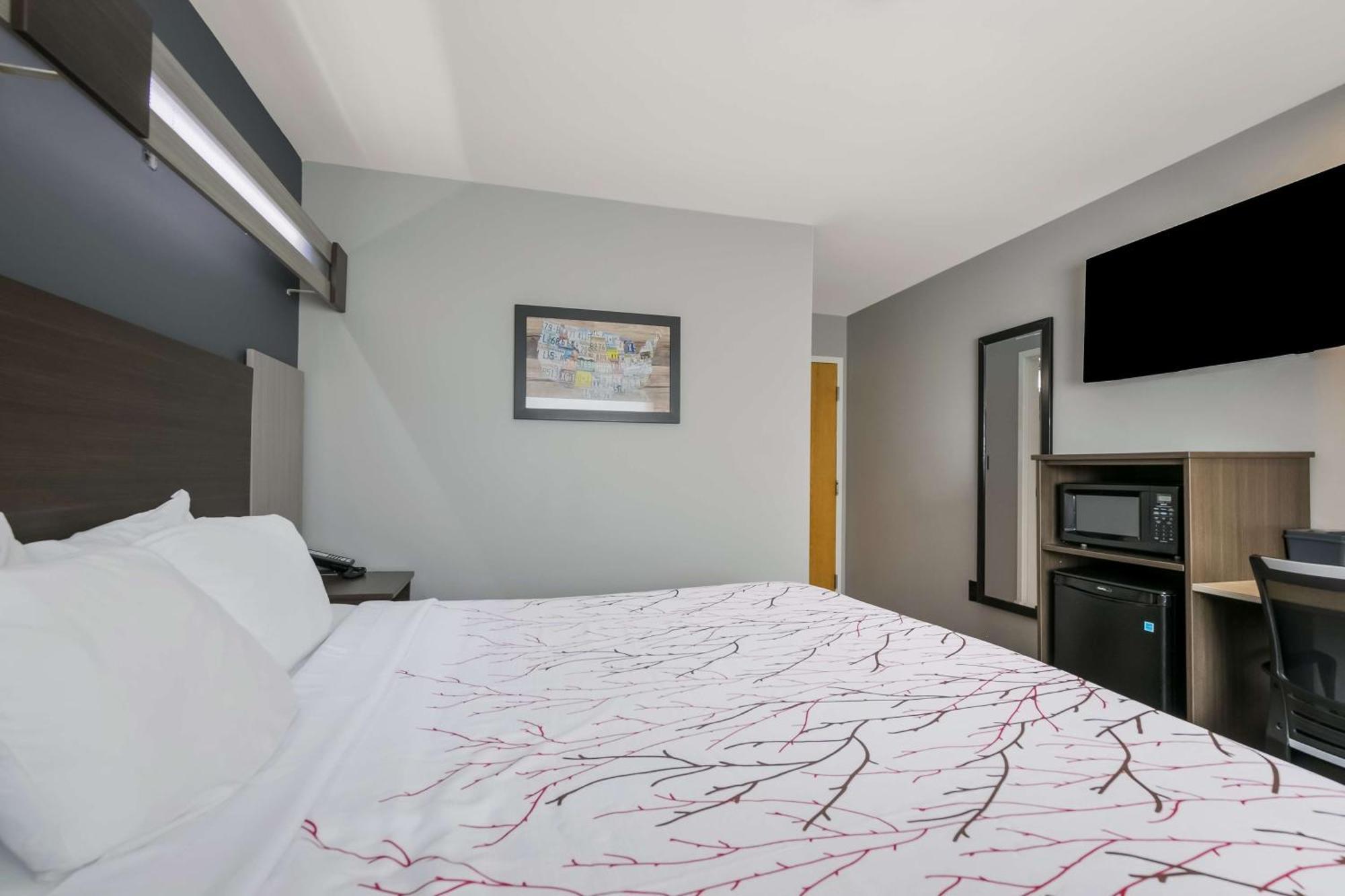 Surestay Plus Hotel By Best Western Sevierville Bagian luar foto